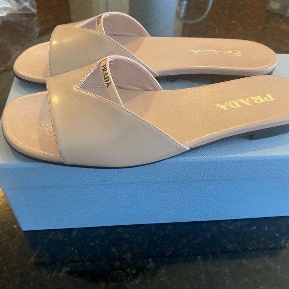 NWT Prada Logo Strap Slide Sandal Nude/Tan 39.5 - Picture 2 of 8